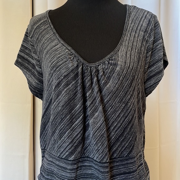 Liz Lange Maternity Dress SIZE XL - Picture 2 of 11